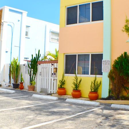 Hollywood Beachfront House Екстер'єр фото