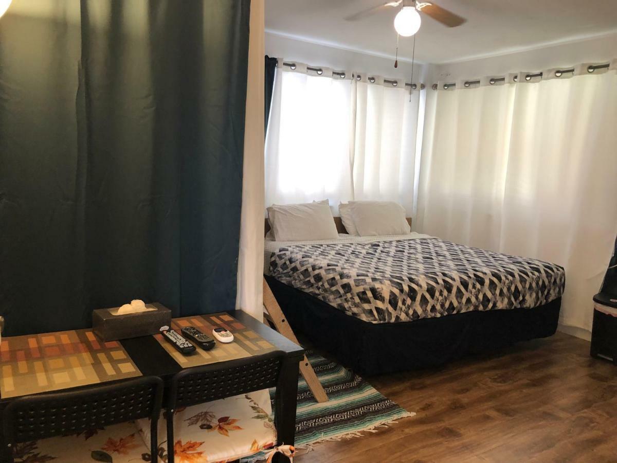 Hollywood Beachfront House Екстер'єр фото