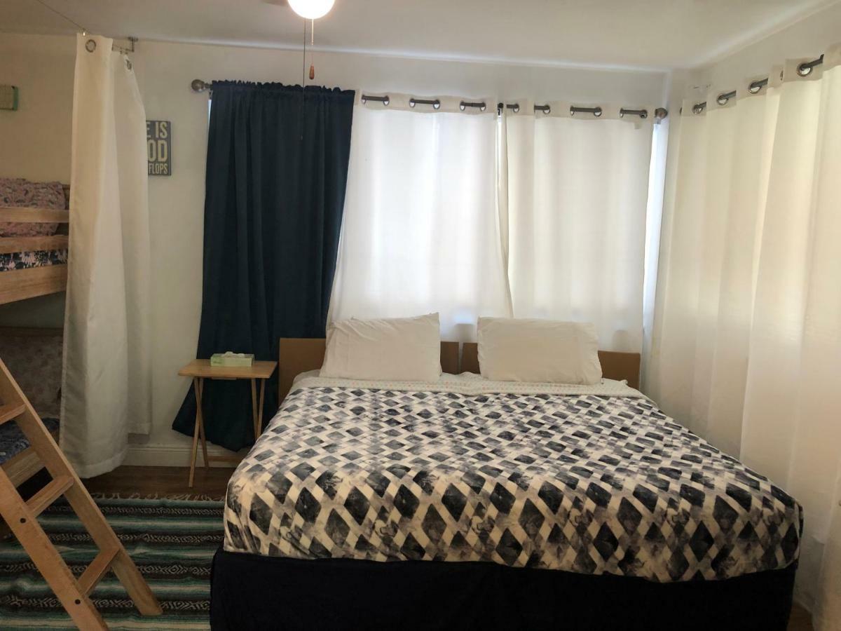 Hollywood Beachfront House Екстер'єр фото