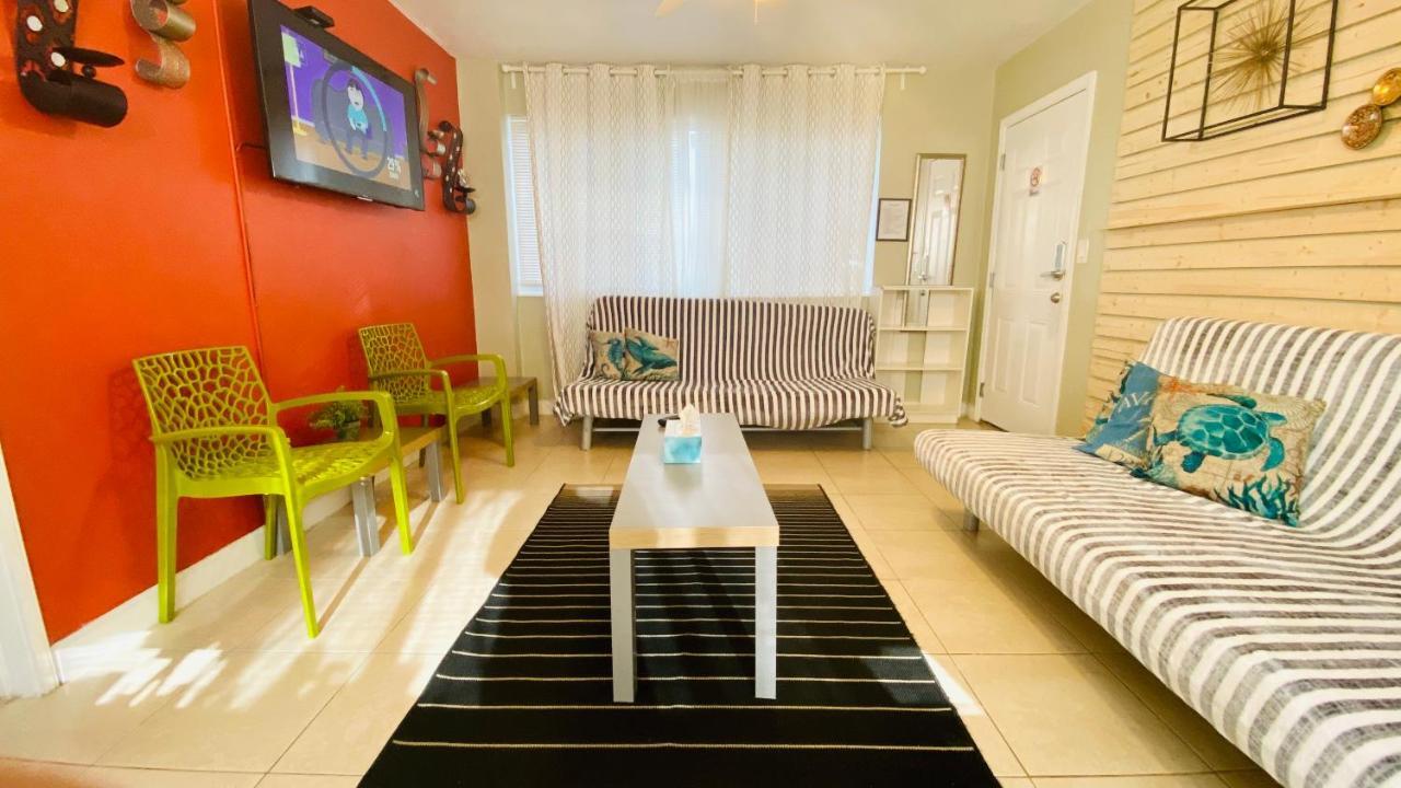 Hollywood Beachfront House Екстер'єр фото