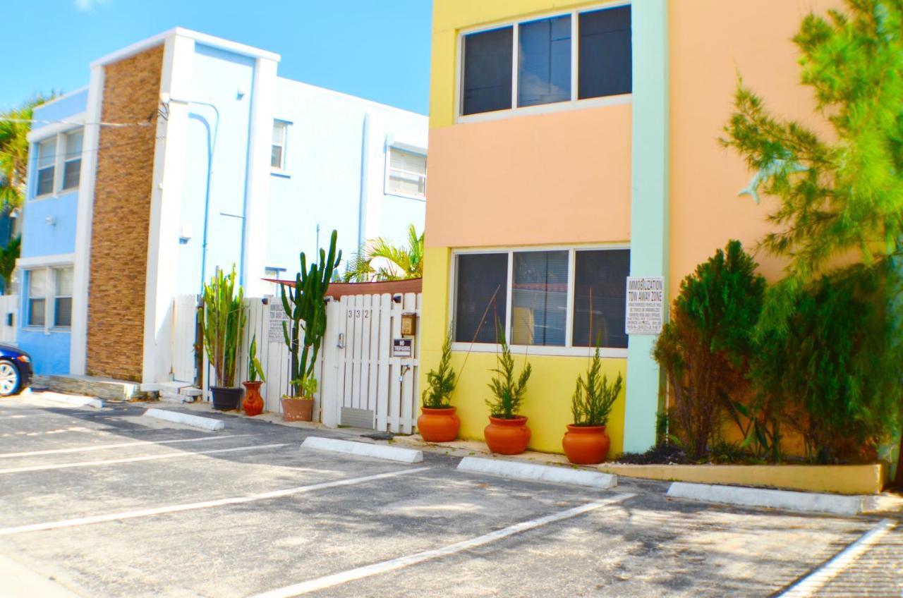 Hollywood Beachfront House Екстер'єр фото