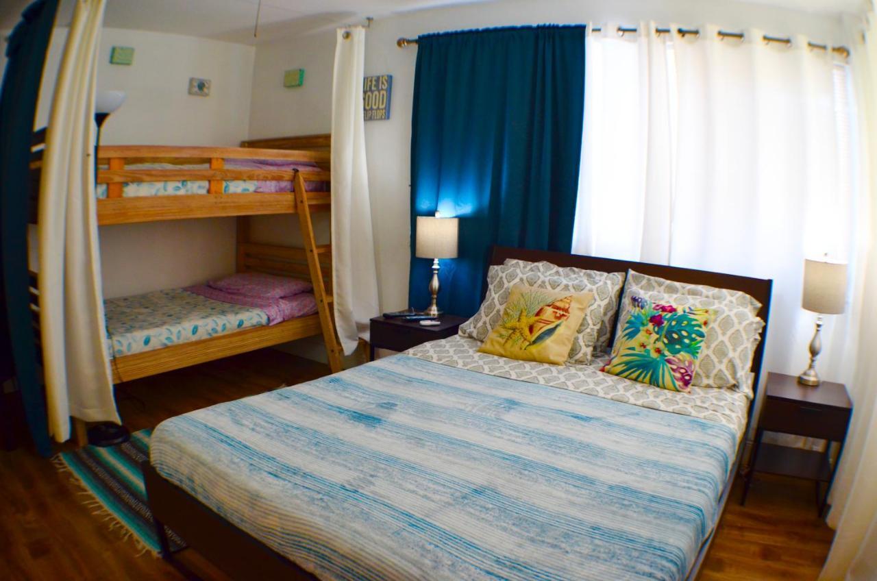 Hollywood Beachfront House Екстер'єр фото